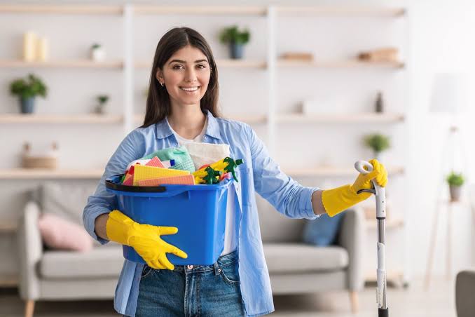 Trabajador del hogar: como pagar aportes y evitar sanciones