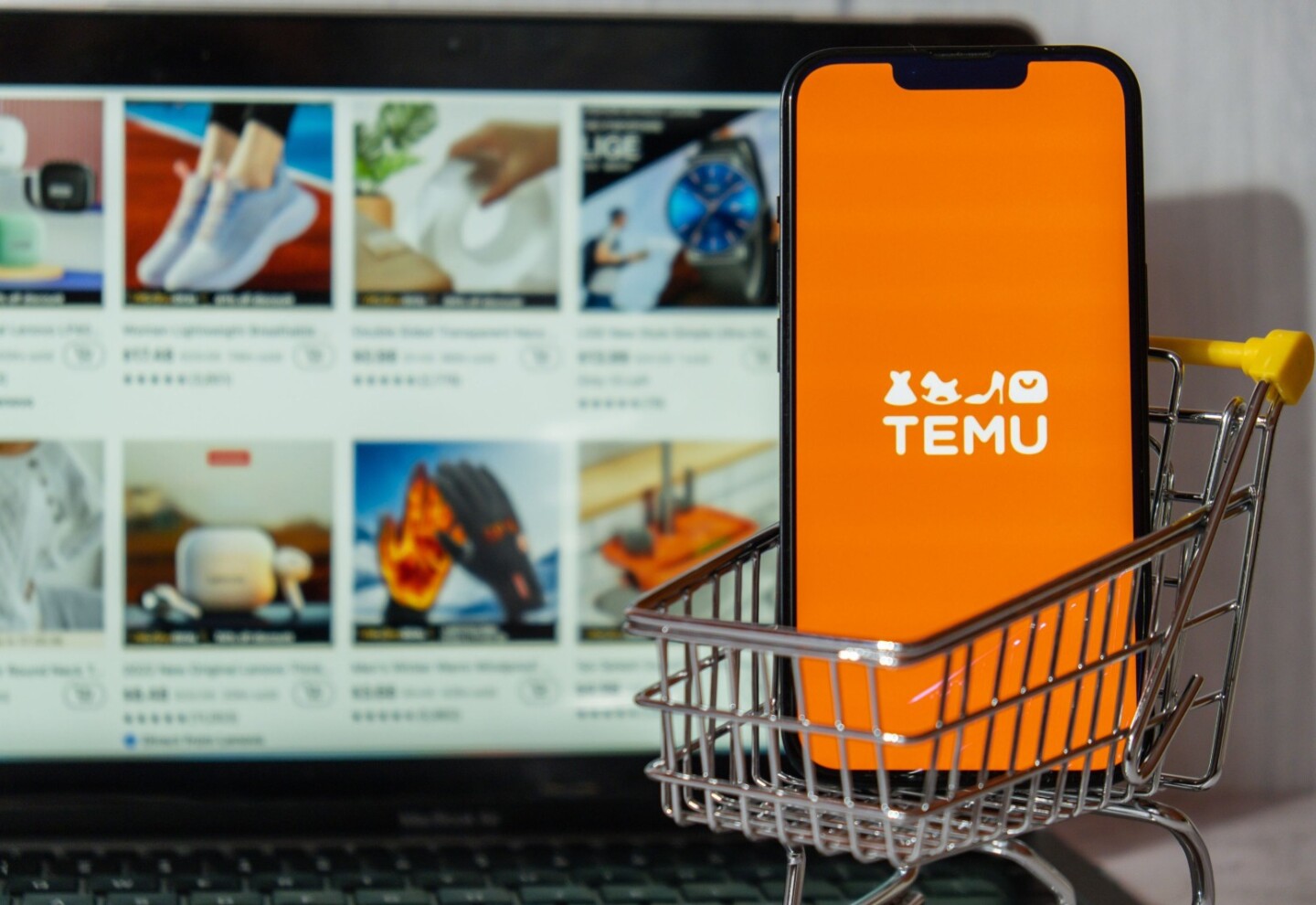 SUNAT vigila a Temu, Aliexpress y el uso de criptomonedas