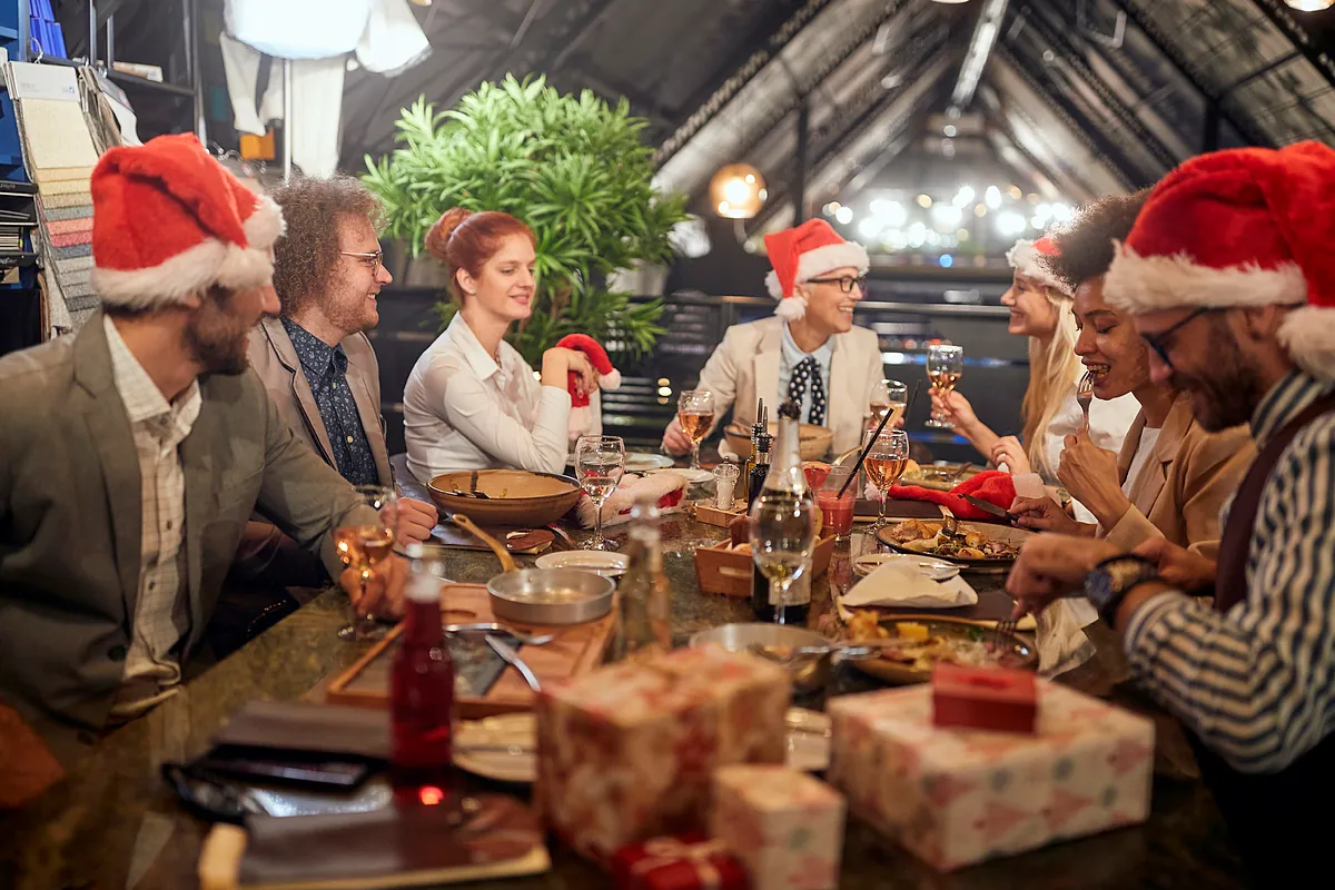 Cenas navideñas corporativas evita riesgos tributarios clave