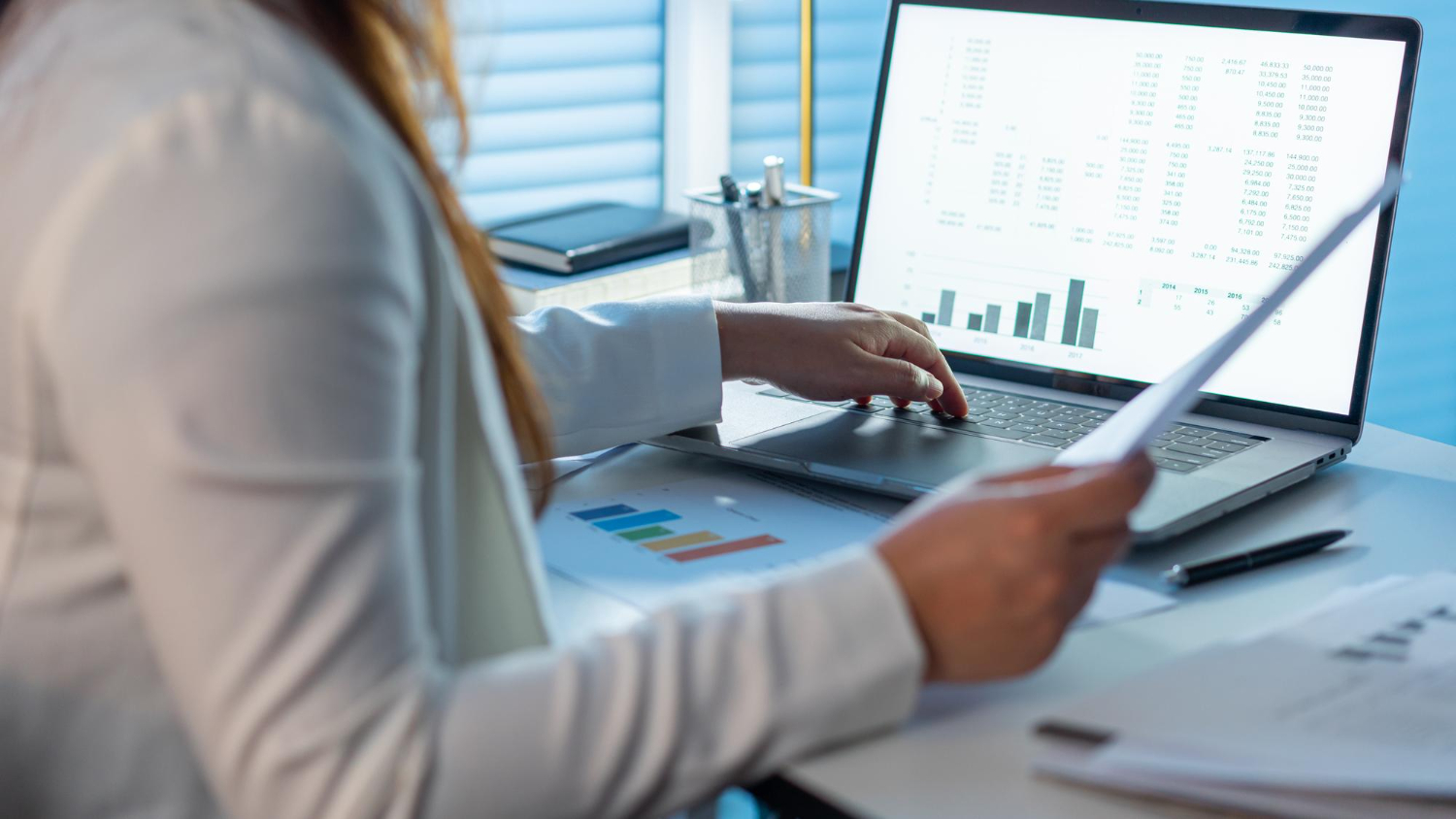 Guia oficial para aplicar la NPIF en microempresas peruanas