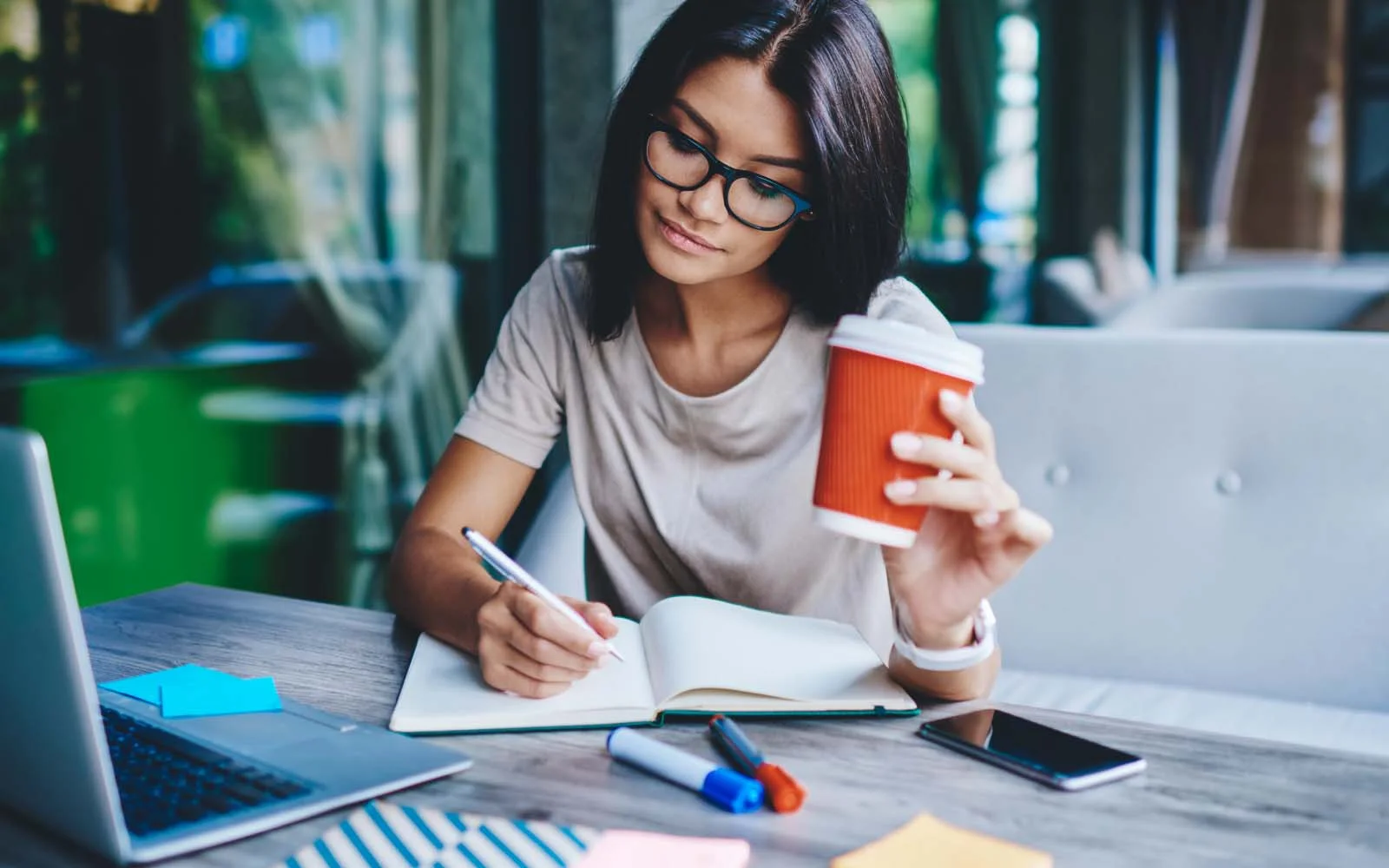 Planilla y recibos por honorarios: Lo que debes tener claro